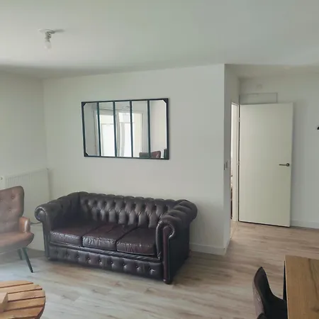 4 Etoiles Entre Et Centre Daire