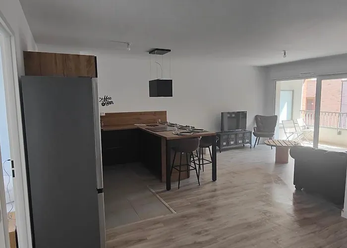 Sea Or Center 2 Steps Away, It's Up To